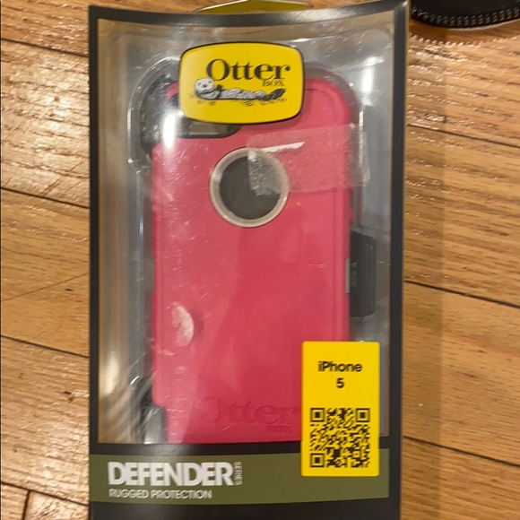 Otterbox - Picture 2 of 6